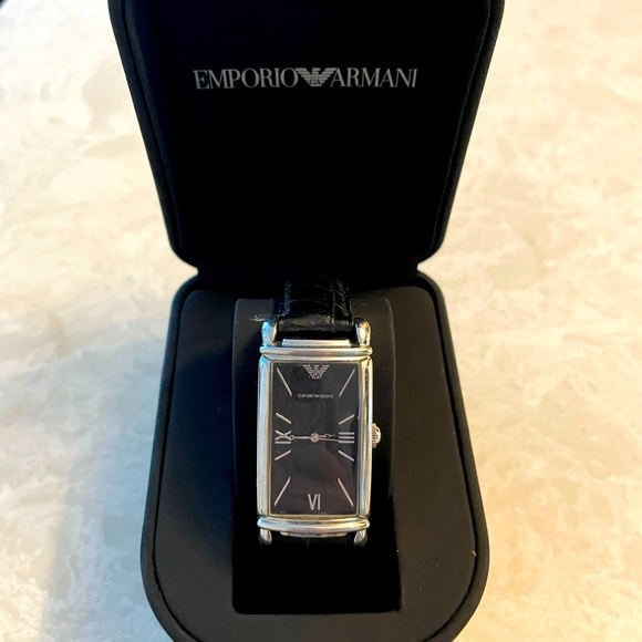 Armani watch - Picture 1 of 4